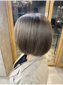シルバーベージュ