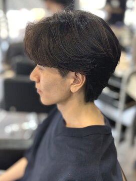 ニアウ 高崎店(Niau) メンズセンターパートウルフ曲がる縮毛矯正ニュアンスパーマ群馬