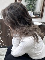 ベルヘアーデザイン 堺東(Belle hair Design)&nbsp;バレイヤージュレイヤーカットイルミナカラーオリーブ韓国風堺東