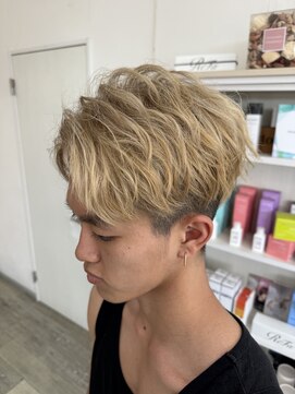 グレイス ヘア デザイニング(GRACE hair designing) ホワイトベージュ