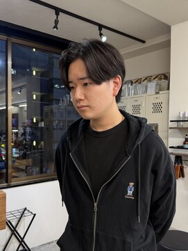 ソソ(soso) 前下りセンターパート刈り上げなし