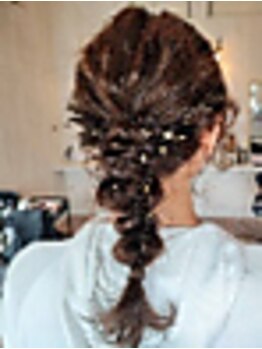 朝から晩まで’”ずっと可愛い”が続く！【崩れない】プロの神業ヘアセットで大切な日をもっと華やかに＊