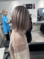 キング 梅田店(K!ng)&nbsp;縮毛矯正髪質改善レイヤーカットトリートメント心斎橋美容室