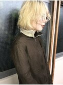 ハイトーン×ホワイトブロンド◎外国人風透明感ショート