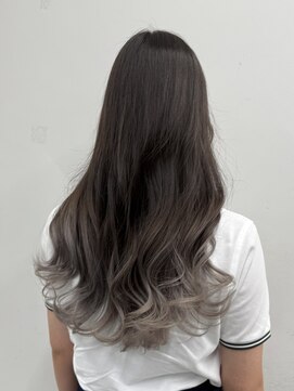 アライブ キチジョウジ(ALIVE Kichijoji) ホワイトベージュグラデーションカラー