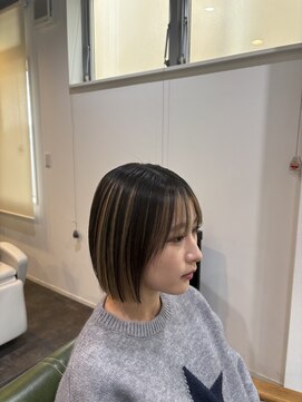 切りっぱなしボブ×アンブレラカラー