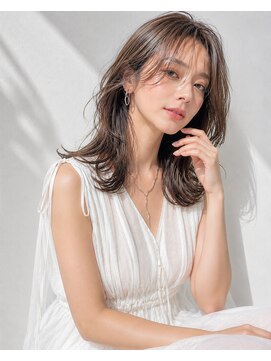 アッシュ 学芸大学店(Ash) ミディアムレイヤー/大人女性/ベージュアッシュ/脱白髪染め