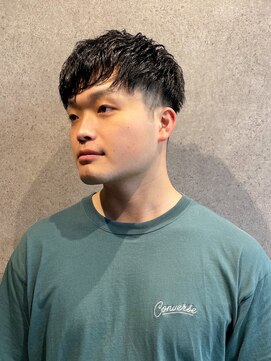 フジヤマバーバーショップ アジト(FUJIYAMA BARBER SHOP ajito) バーバー七三ウルフマッシュ【田中美旺】b729