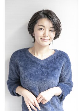 ルルディ バイ アフロディーテ銀座(luludi by APHRODITE) 黒髪/グレーベージュ/レイヤーロング/前髪パーマ/銀座