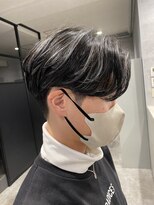 アンダーバーホワイト(_WHITE)&nbsp;センターパート　ハイライト