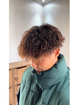 ダブルオオガキ (W-ogaki) ツイストスパイラルパーママッシュツーブロックメンズパーマ