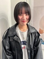 シータ(sheta)&nbsp;【表参道sheta小林】顔まわりカット　レイヤーボブ