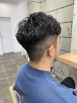 シンス(Since) メンズパーマ/スペインカール/刈り上げスタイル/夏目寧々