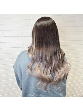 ブランシスヘアー(Bulansis Hair) 激かわグラデーションカラーとエクステ!