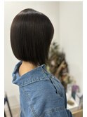前下がりボブ