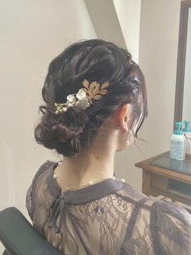 ミリ 千歳烏山(Mili CARE&SPA) シニヨンアレンジ