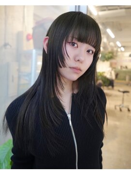 ノラ シブヤ(NORA) ハッシュカット　ウルフカット　レイヤーカット