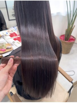 ファムバイアヴァンス(Femme by AVANCE.) 髪質改善/美還元/トリートメント20代30代40代【玉川沙希】