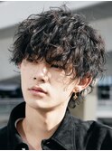 原宿波巻きパーマメンズパーマツイスパセンターパートウルフ30代