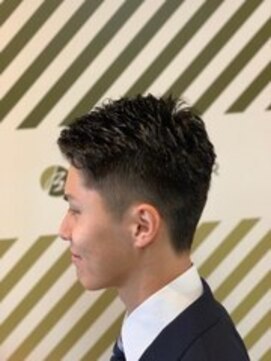 バーバーバー ナカノ(BARBER BAR NAKANO) 20代メンズ ビジネスパーマスタイル