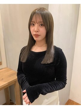 ビーヒアナウ 金沢県庁店(BE HERE NOW) オリーブベージュ