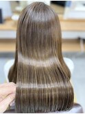 くびレイヤー グレーベージュ 白髪染め 白髪ぼかし 髪質改善