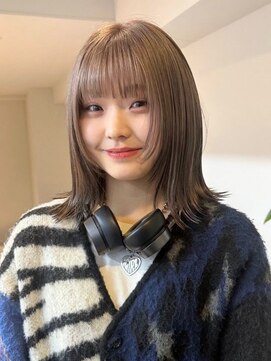 サンクプロジェクト(cinq PROJECT) ミルクティーベージュダブルカラーハイトーンレイヤーカット韓国