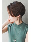 大人可愛い20代30代40代黒髪前下がりひし形小顔ボブ丸みショート