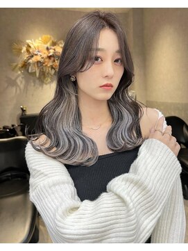 ロンド レア 天神大名店(Lond Le’a) ダブルカラー/インナーカラー/イヤリングカラー/ミルクティ/