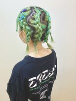 ディア(.eer)&nbsp;＼個性派ヘア☆☆ 全頭三つ編み込み／