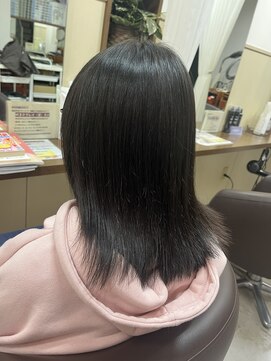 コアフィールフィス(COIFFURE fils) 《見附　今町》メンテナンスカット　セミロング