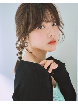 リトル ルル 梅田(little lulu) タイトポニーテールヘアアレンジセミロングヘア