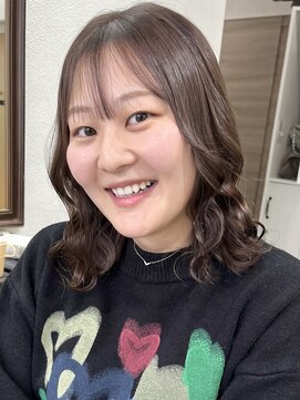 ベルヘアーデザイン 堺東(Belle hair Design) くびれヘア韓国風レイヤーカットオリーブアディクシーカラー堺東
