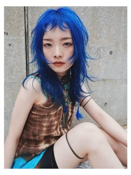 レコ 渋谷(LECO) ネオンブルーロングレイヤーウルフ