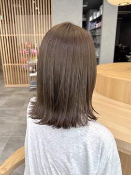 リファインド(REFINED) 外ハネワンカールのハイベージュ　　大関