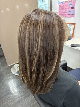 ミーツ 山内店(mits) フェイスフレーミング+ハイライト