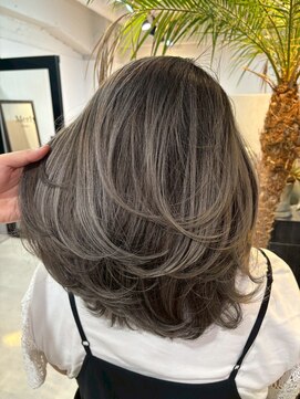 メリー オオサカ(Merly Osaka) バレイヤージュ