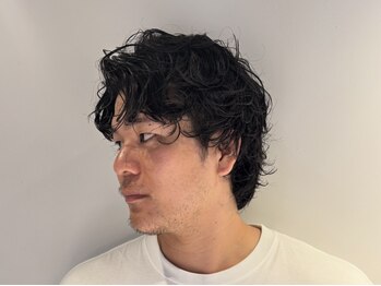 フランクスバーバーザスタンド(Frank’s barber the stand)の写真/ツイストパーマからフェザーパーマ・スペインカールなど流行スタイルも!再現性の高いスタイルはバーバーへ