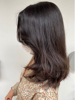 ウリ 美容室の写真/流行のトレンドヘアから定番ヘアまで、ベテランの韓国スタッフがあなたに似合うスタイルをご提案☆