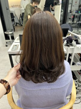 ビューナゴヤ 名駅(VIEW NAGOYA) レイヤーカット/ベージュカラー/ブリーチ無し/前髪カット