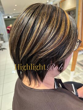 アース 武蔵境店(HAIR & MAKE EARTH) 武蔵境で楽しむ大人のハイライトボブ｜立体感と軽さをつくる上品