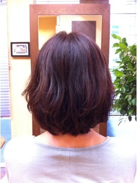 ヘアー クリエイト カルム(Hair create Calme) セミディ・パーマスタイル