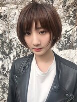 クーエフー(coo et fuu)&nbsp;20代30代ブランジュカラーの小顔ショート♪藤沢　ストレート束感