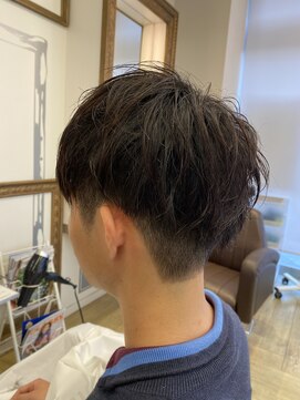 コワファースト 大分(COIFF1RST) ツーブロックショート