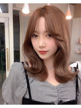 テオ(Theo) くびれヘア/ミディアム/韓国ヘア