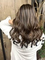 ヴィフ 大船(VIF)&nbsp;ハイライトカラー/ホワイトグレージュ/大船駅/大船/髪質改善鎌倉