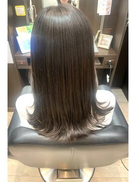 カイノ 梅田本店(KAINO) 20代 30代 艶髪 外はね 韓国ヘア レイヤーカット