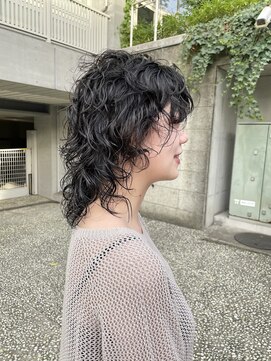 ナループロアオハナ(Nalu pu loa ohana) ウルフ/ウルフパーマ/パーマ/レイヤー/