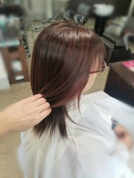 ヘアーアンドネイル ルシア(Hair&Nail Lucia) コーラル白髪ぼかしハイライト&イヤリングカラー