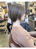 ショートボブ